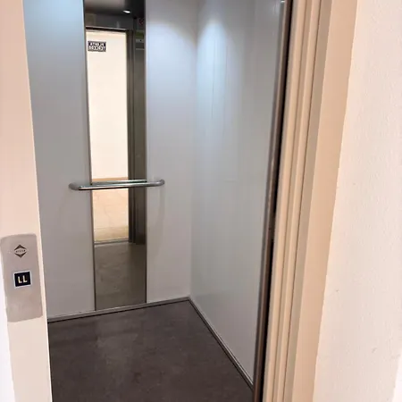 Premium 50 Steps From The Apartment