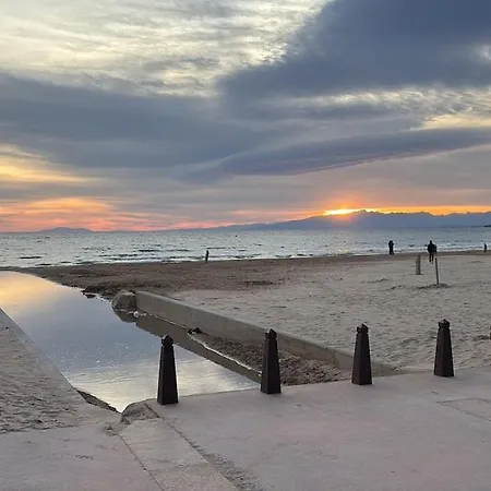 Premium 50 Steps From The * Salou