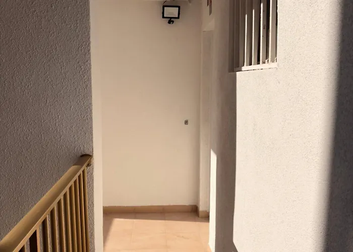 דירה Premium 50 Steps From The סאלו